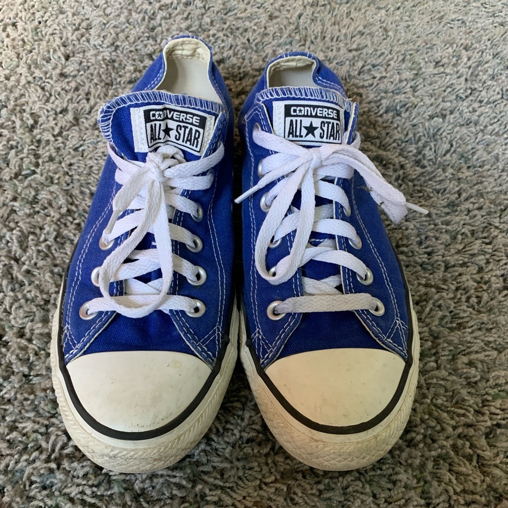 Blue Converse All Stars